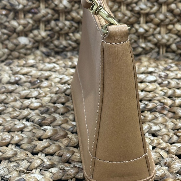 Coach Bleeker 9311 Leather Bag - Picture 4 of 8